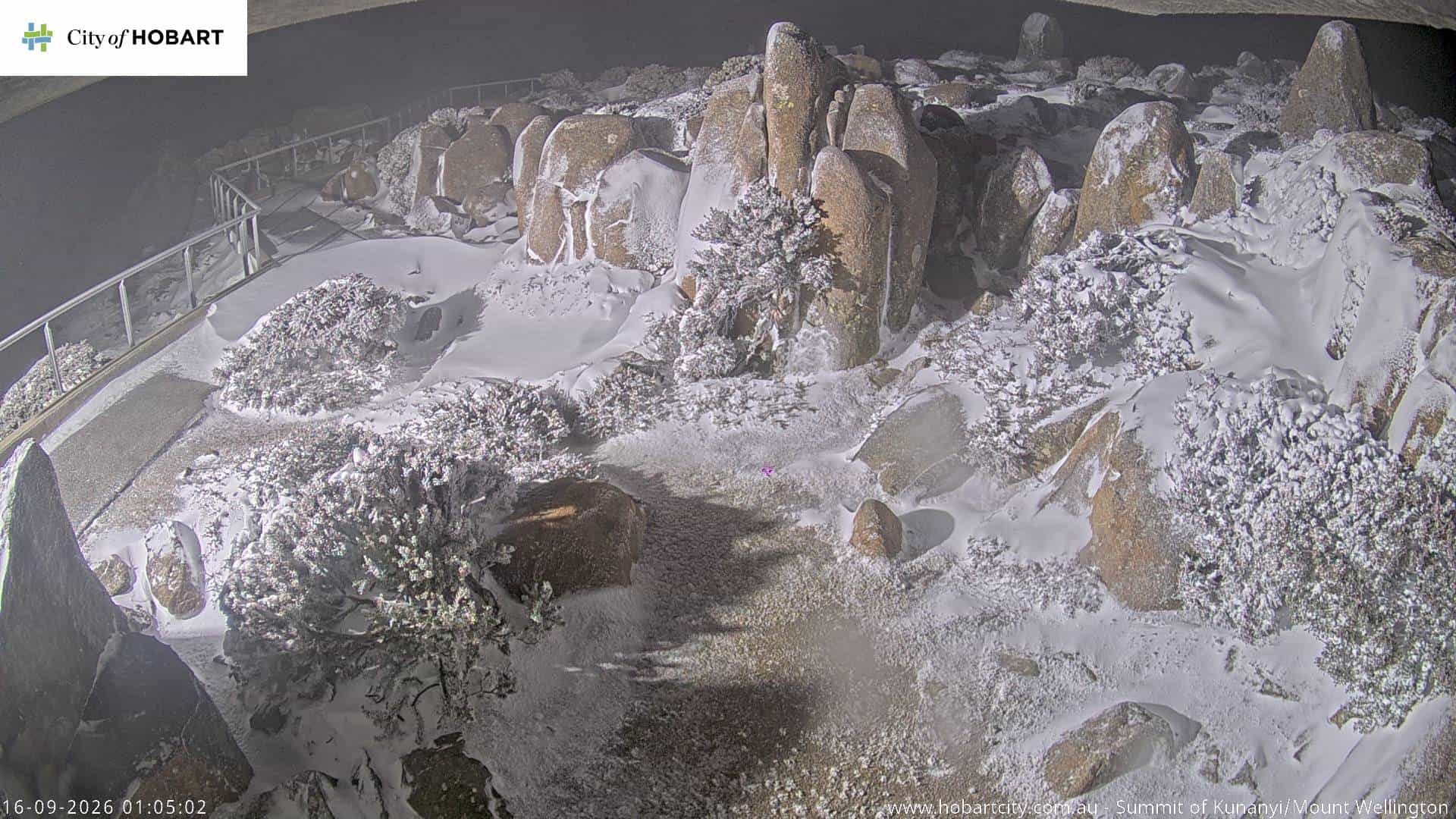 kunanyi / Mt Wellington Summit webcam frame captured 16 September 2026 at 1:05 am AEST
