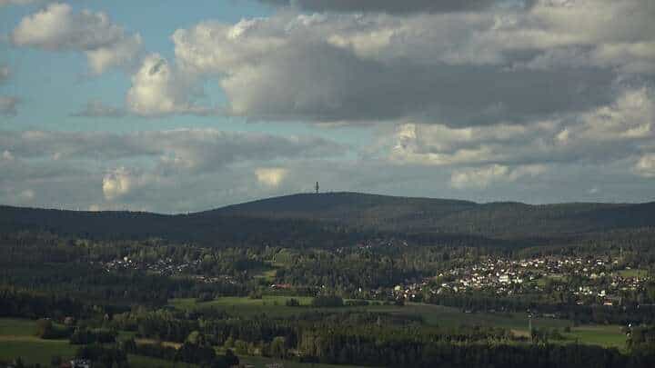 Mehlmeisel Klausenlift webcam frame captured 15 September 2026 at 5:37 pm GMT+2