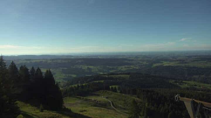 Oberstaufen Fluhexpress Berg webcam frame captured 15 September 2026 at 5:37 pm GMT+2