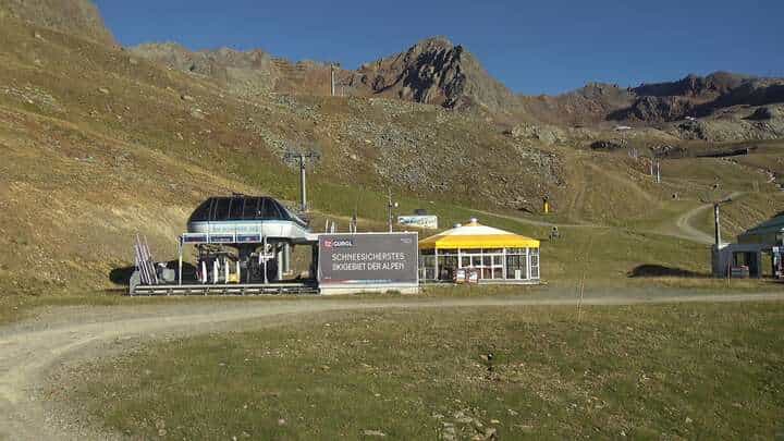 Hochgurgl (Ötztal) Hochgurgl webcam frame captured 15 September 2026 at 5:35 pm GMT+2