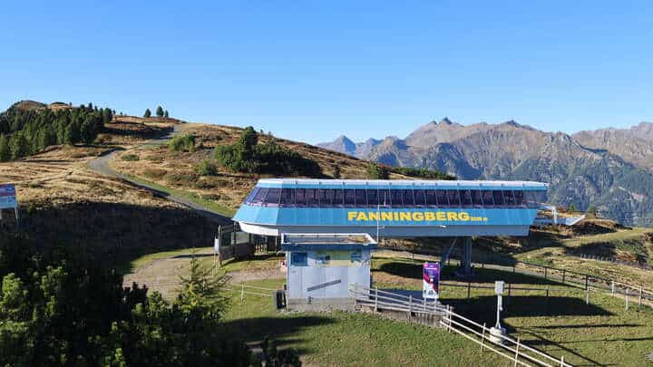 Mariapfarr (Fanningberg) Fanningberg - Upper Station webcam frame captured 15 September 2026 at 5:36 pm GMT+2