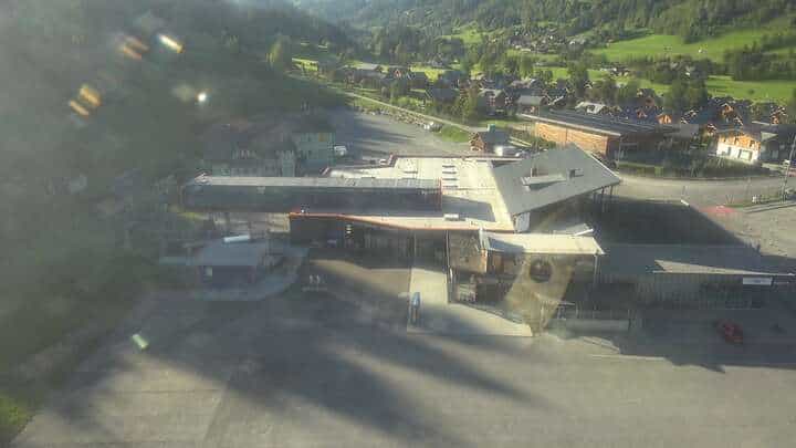 St. Georgen am Kreischberg Base Station Kreischberg webcam frame captured 15 September 2026 at 5:23 pm GMT+2