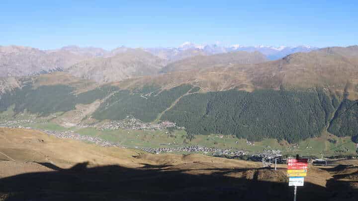 Livigno Altavista webcam frame captured 15 September 2026 at 5:36 pm GMT+2