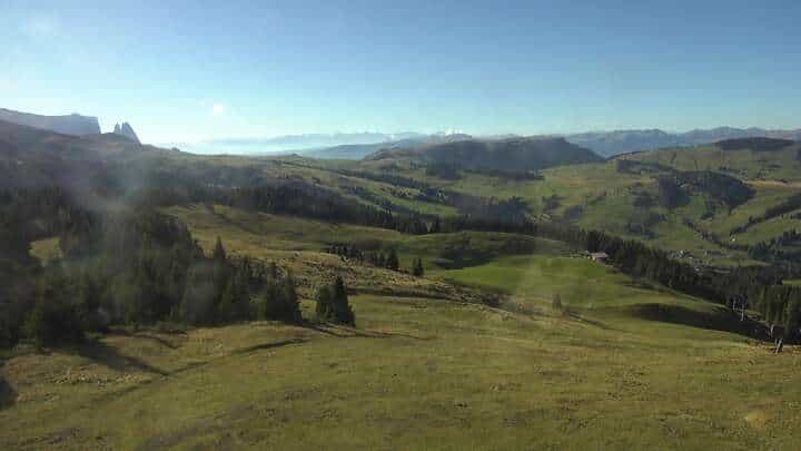 Seis am Schlern Florianlift Upper Station webcam frame captured 15 September 2026 at 5:23 pm GMT+2
