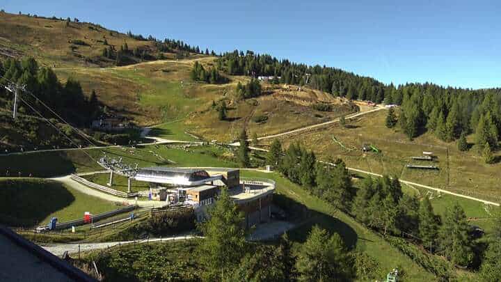 Sterzing (Vipiteno) Ski Area Rosskopf webcam frame captured 15 September 2026 at 4:36 pm GMT+2