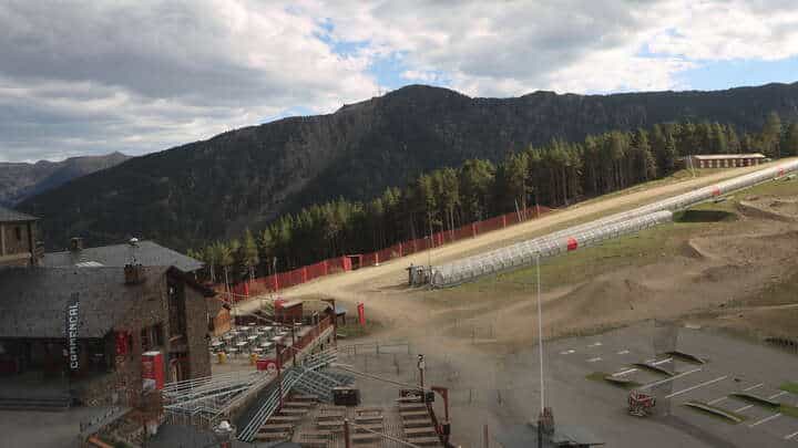 Pal La Caubella webcam frame captured 15 September 2026 at 5:23 pm GMT+2