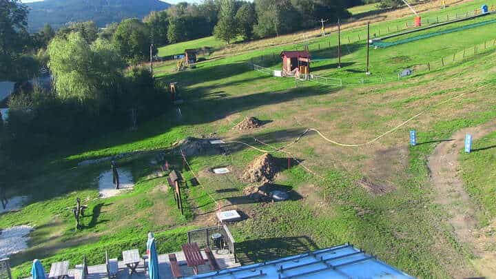 Železná Ruda Nad nádražím webcam frame captured 15 September 2026 at 5:58 pm GMT+2