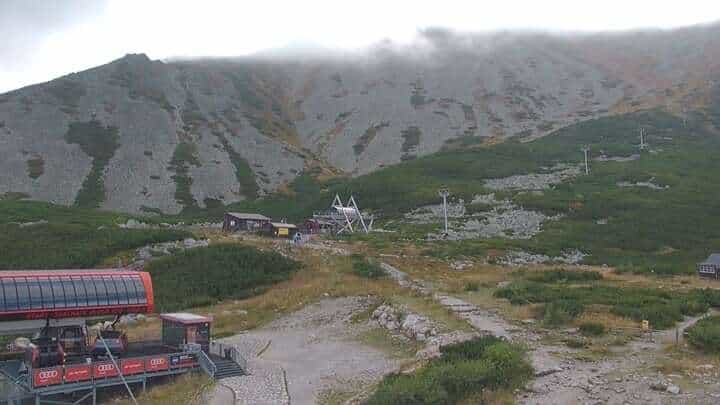 Tatranská Lomnica - Hohe Tatra (Skalnaté pleso) Skalnaté pleso webcam frame captured 15 September 2026 at 5:08 pm GMT+2