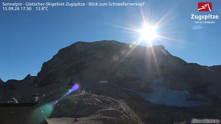 Zugspitze Sonnalpin Glacier webcam frame captured 15 September 2026 at 5:32 pm GMT+2