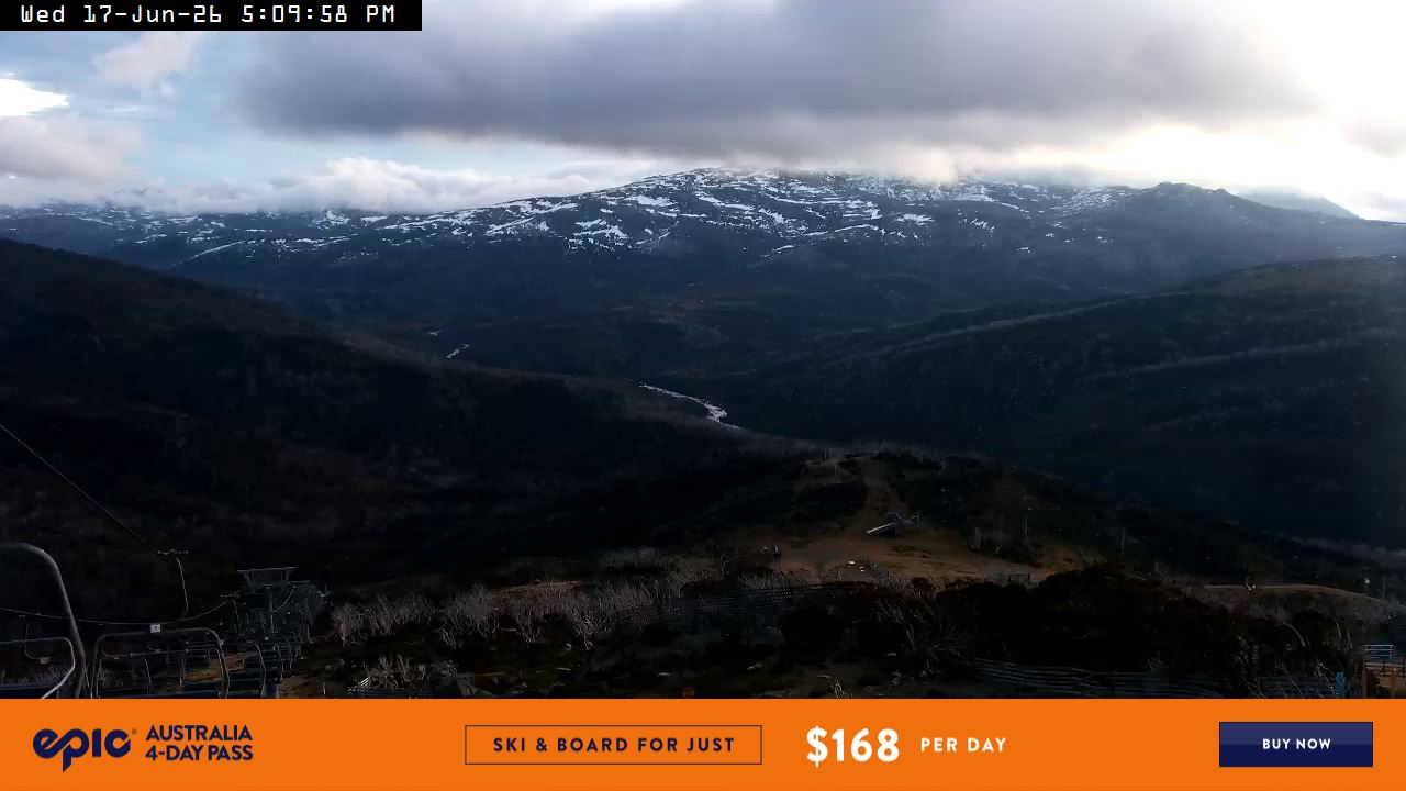 Perisher Top of Freedom snow cam captured at 17 June 2026 at 5:12 pm AEST