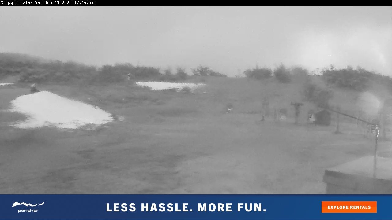 Perisher Smiggin Holes snow cam captured at 13 June 2026 at 5:20 pm AEST