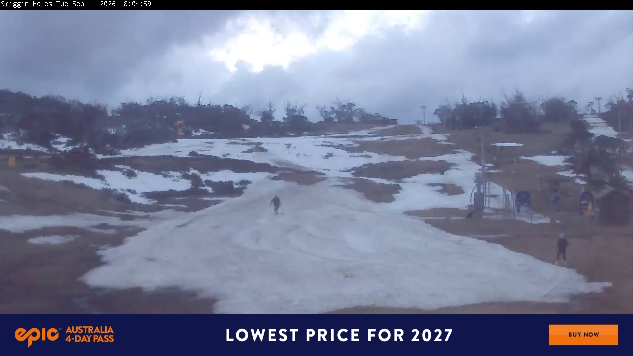 Perisher Smiggin Holes snow cam captured at 1 September 2026 at 6:14 pm AEST