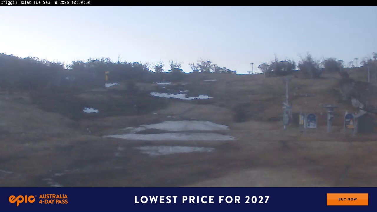 Perisher Smiggin Holes snow cam captured at 8 September 2026 at 6:10 pm AEST