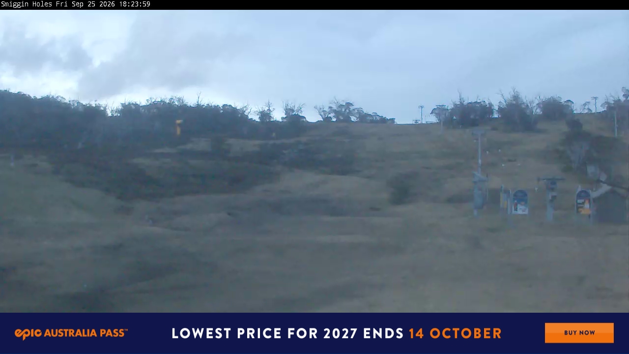 Perisher Smiggin Holes snow cam captured at 25 September 2026 at 6:32 pm AEST