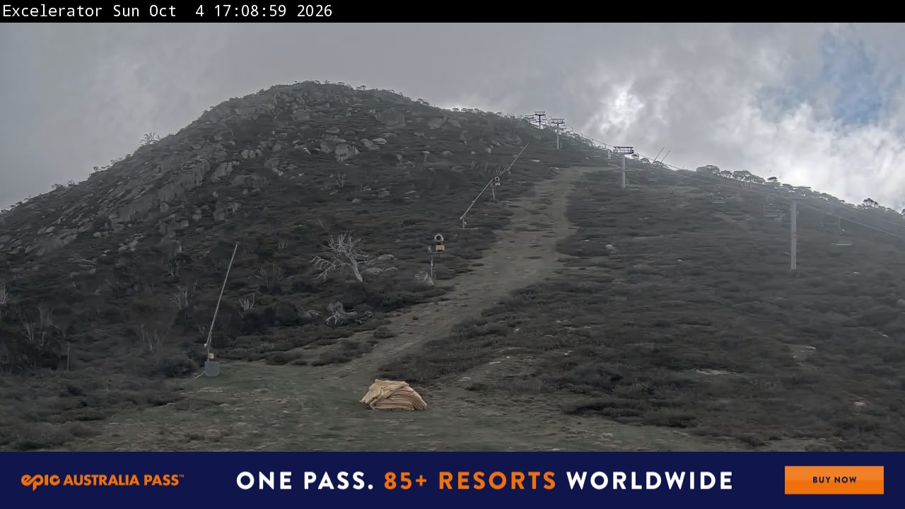 Perisher Excelerator snow cam captured at 4 October 2026 at 5:16 pm AEDT
