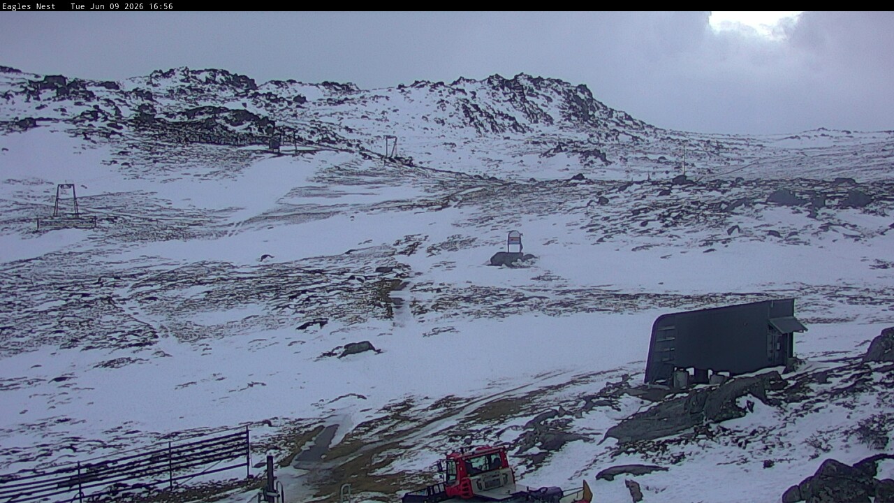 Thredbo Kosciuszko Walking Track snow cam captured at 9 June 2026 at 4:59 pm AEST