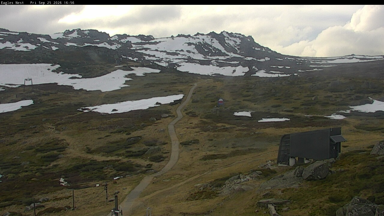 Thredbo Kosciuszko Walking Track snow cam captured at 25 September 2026 at 5:07 pm AEST