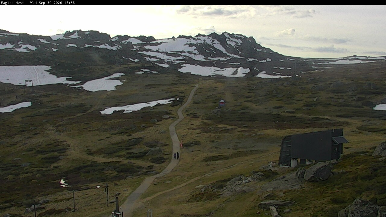 Thredbo Kosciuszko Walking Track snow cam captured at 30 September 2026 at 5:16 pm AEST