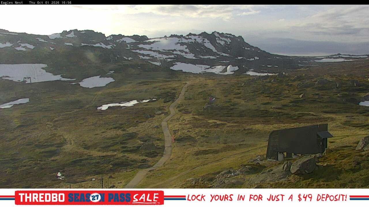 Thredbo Kosciuszko Walking Track snow cam captured at 1 October 2026 at 5:07 pm AEST