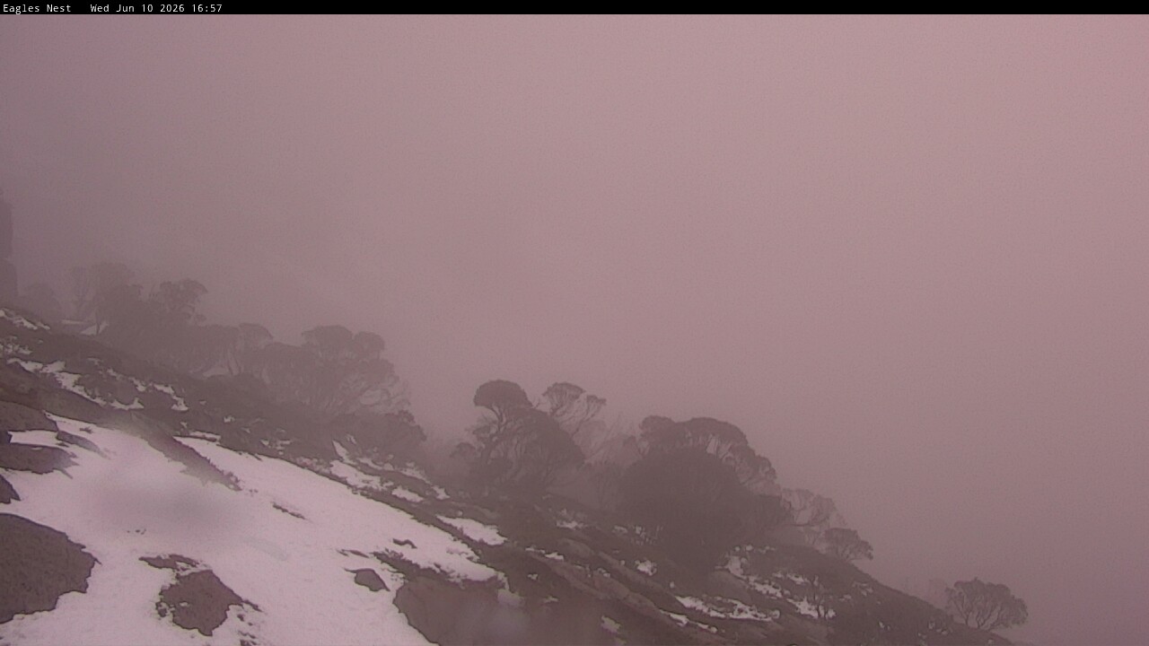 Thredbo Central Spur snow cam captured at 10 June 2026 at 6:02 pm AEST