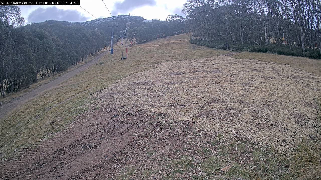 Thredbo Mid-Mountain snow cam captured at 23 June 2026 at 4:58 pm AEST
