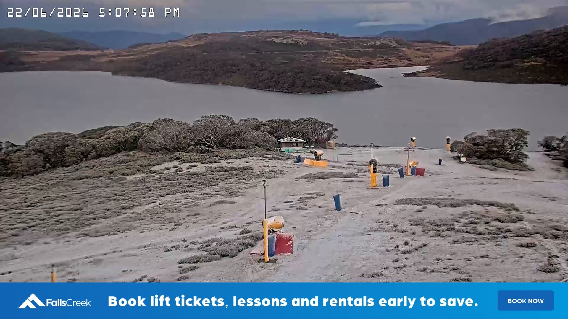 Falls Creek Drover's Dream Lake View snow cam captured at 22 June 2026 at 5:10 pm AEST