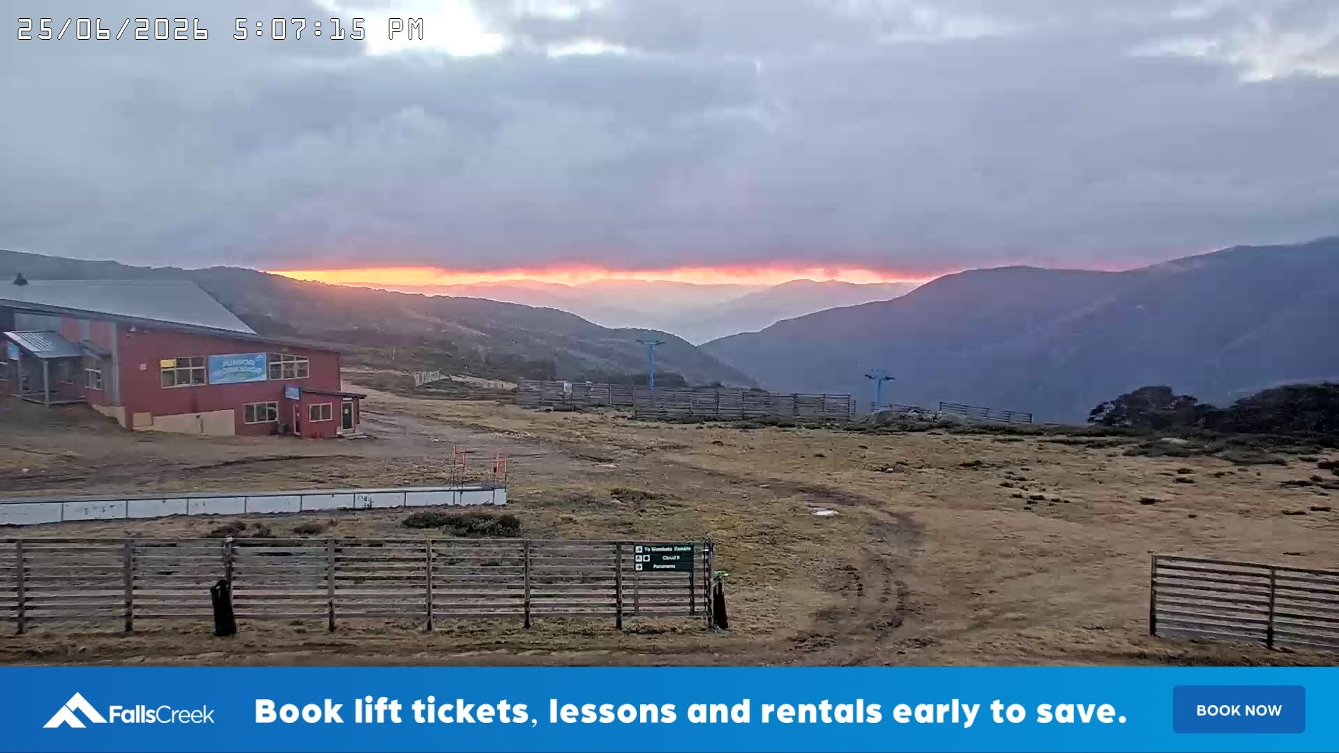Falls Creek Cloud 9 snow cam captured at 25 June 2026 at 5:10 pm AEST