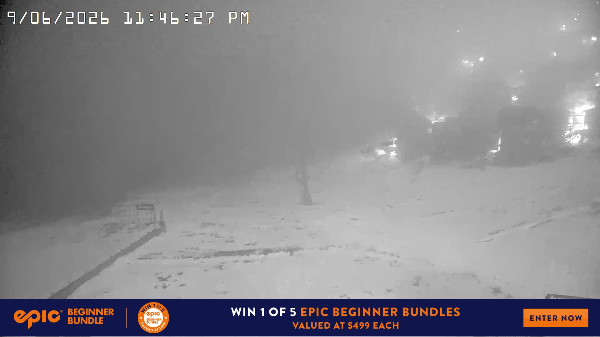 Mt Hotham Hotham Heights snow cam captured at 9 June 2026 at 11:52 pm AEST