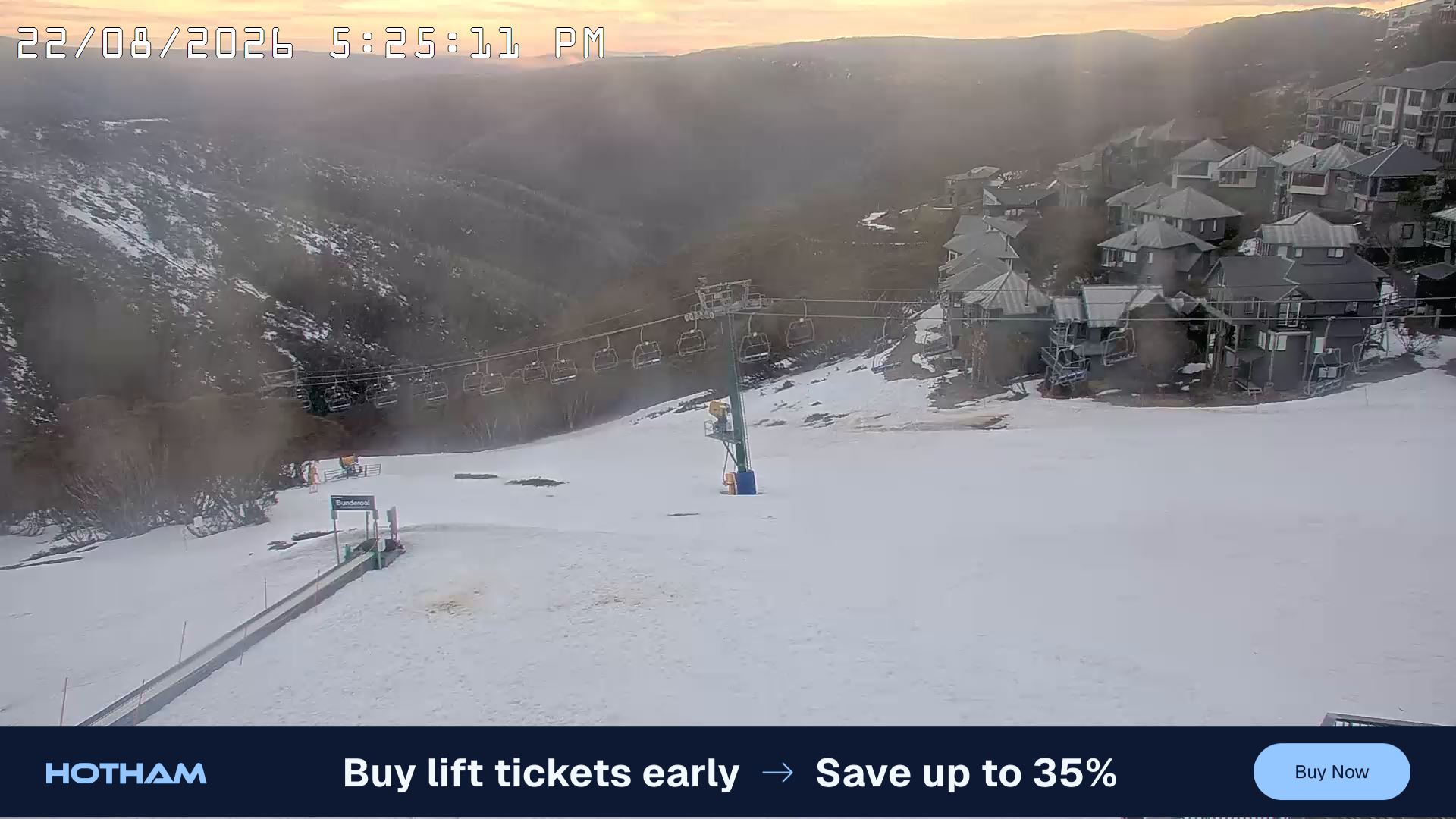 Mt Hotham Hotham Heights snow cam captured at 22 August 2026 at 5:28 pm AEST