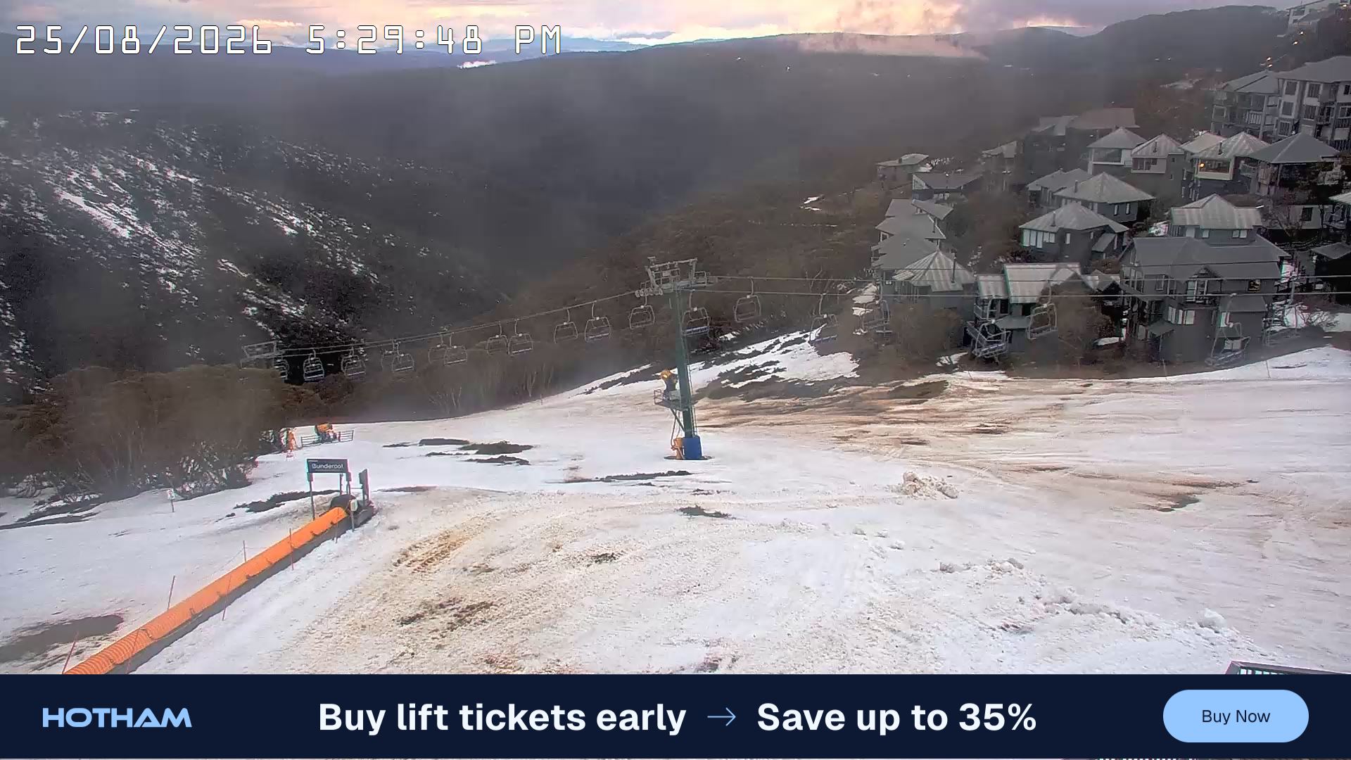Mt Hotham Hotham Heights snow cam captured at 25 August 2026 at 5:31 pm AEST