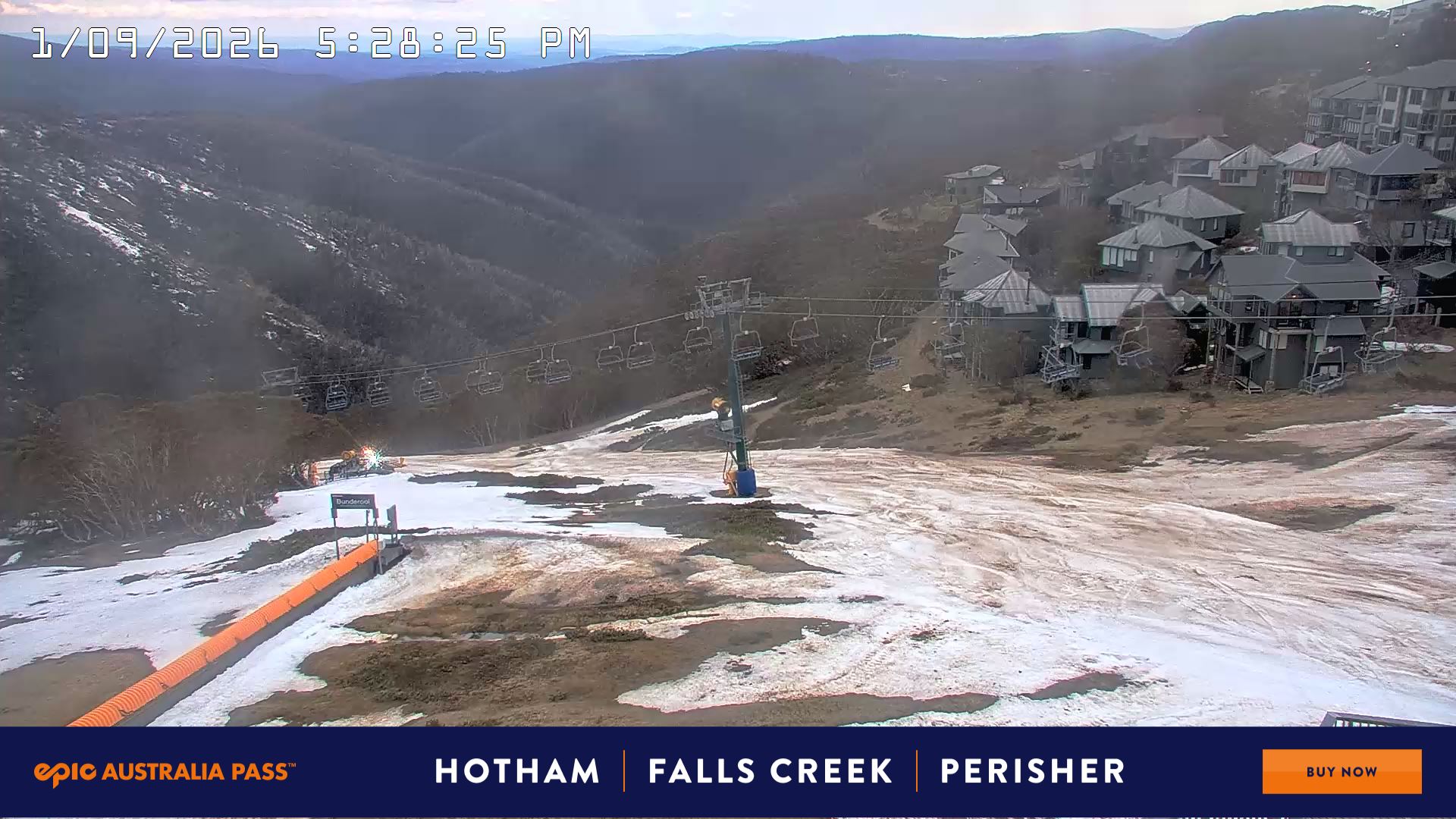 Mt Hotham Hotham Heights snow cam captured at 1 September 2026 at 5:41 pm AEST