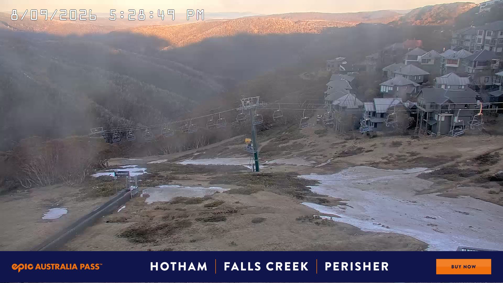Mt Hotham Hotham Heights snow cam captured at 8 September 2026 at 5:35 pm AEST