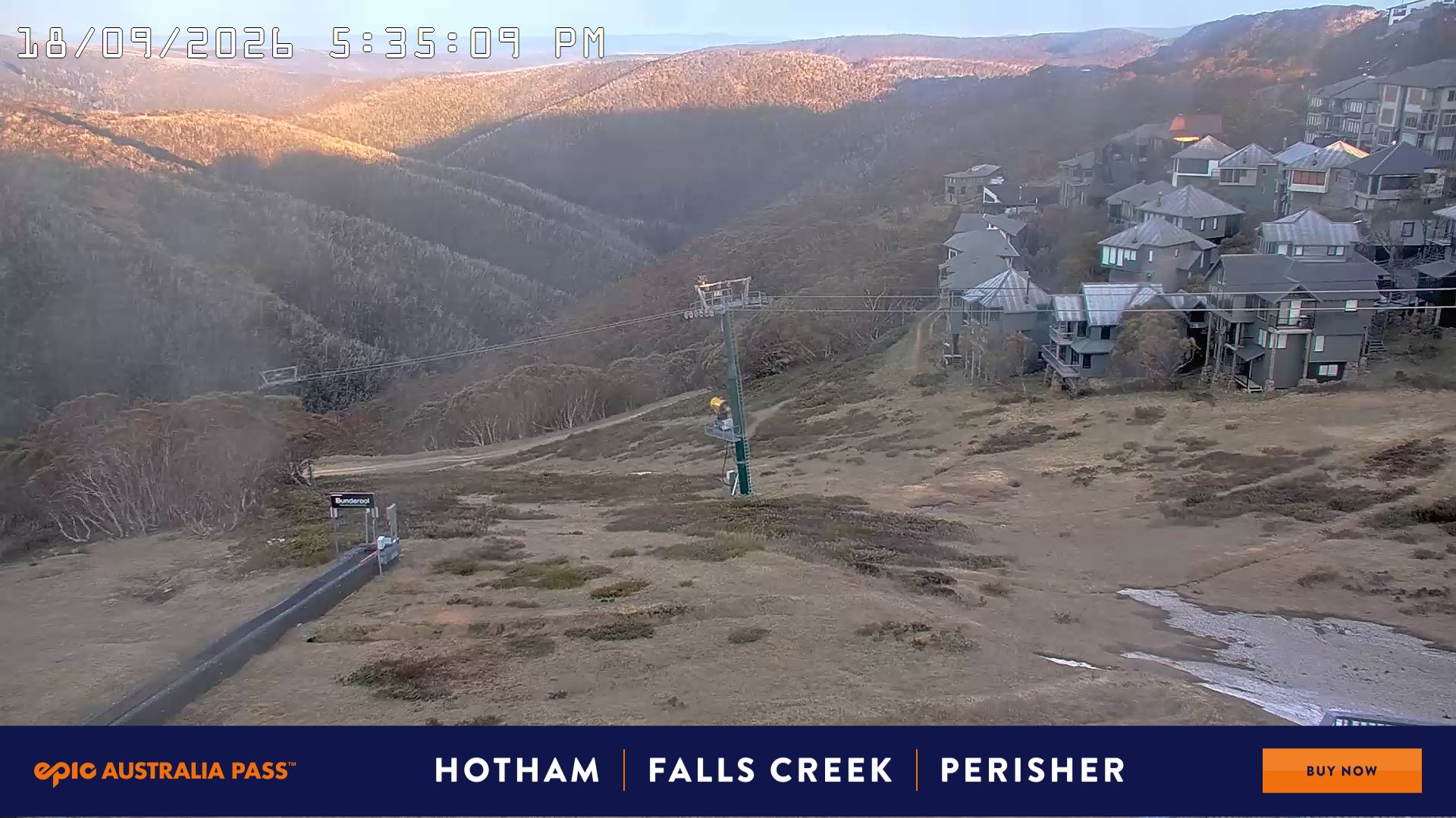 Mt Hotham Hotham Heights snow cam captured at 18 September 2026 at 5:45 pm AEST
