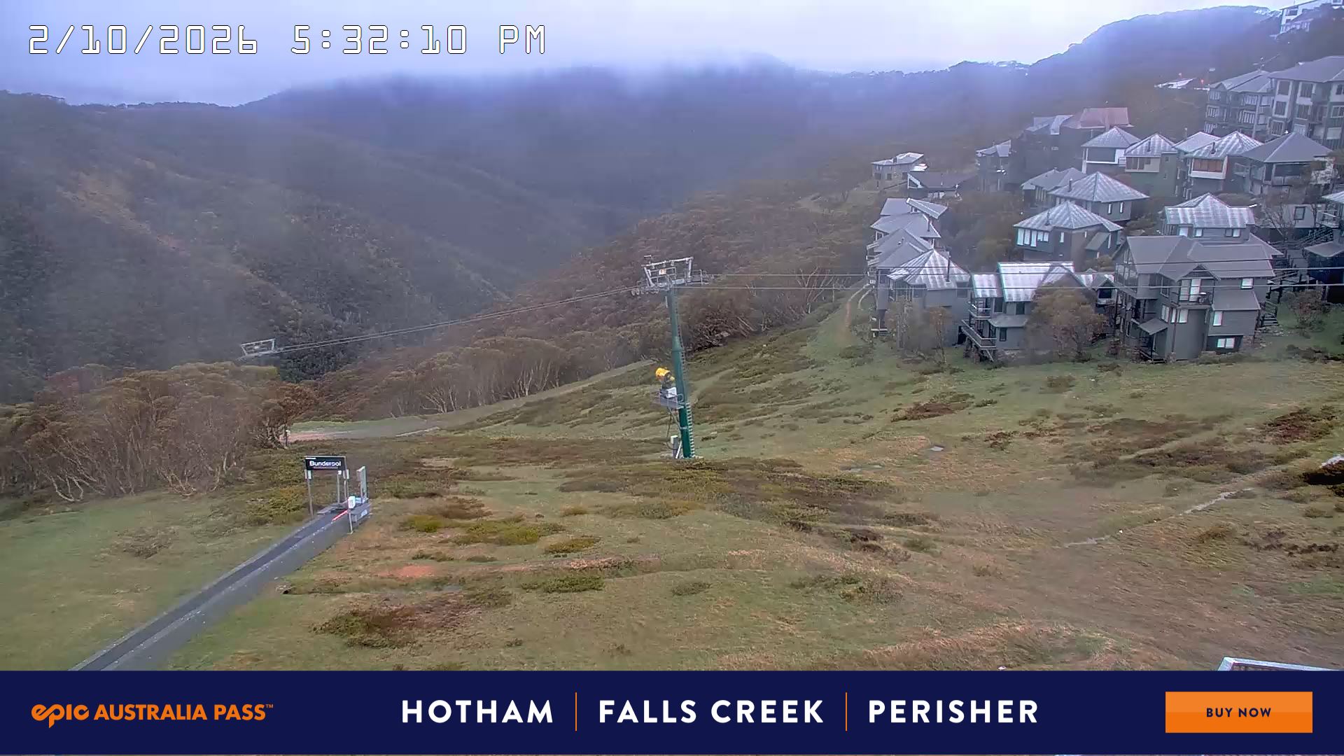 Mt Hotham Hotham Heights snow cam captured at 2 October 2026 at 5:46 pm AEST