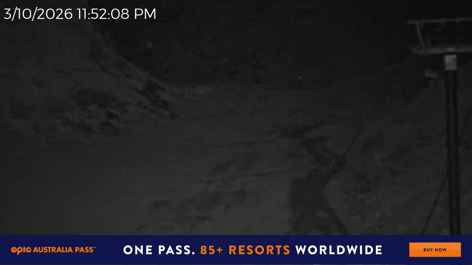 Mt Hotham Slalom Gully snow cam captured at 3 October 2026 at 11:52 pm AEST