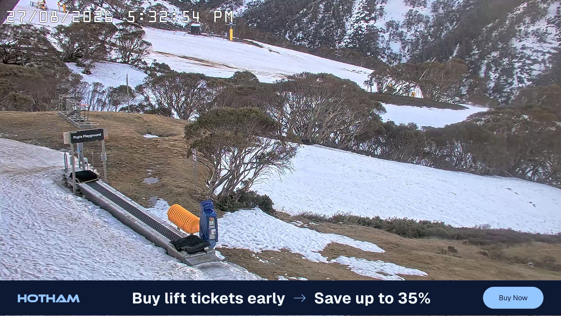 Mt Hotham Pup's and Sun Run snow cam captured at 27 August 2026 at 5:33 pm AEST