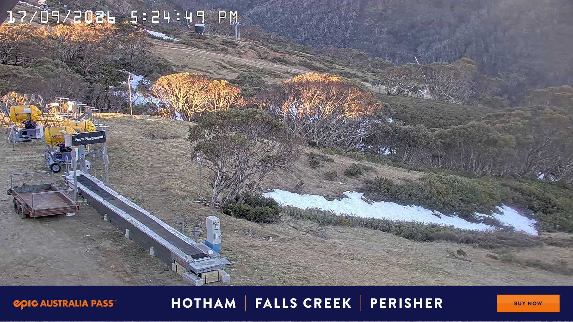 Mt Hotham Pup's and Sun Run snow cam captured at 17 September 2026 at 5:33 pm AEST