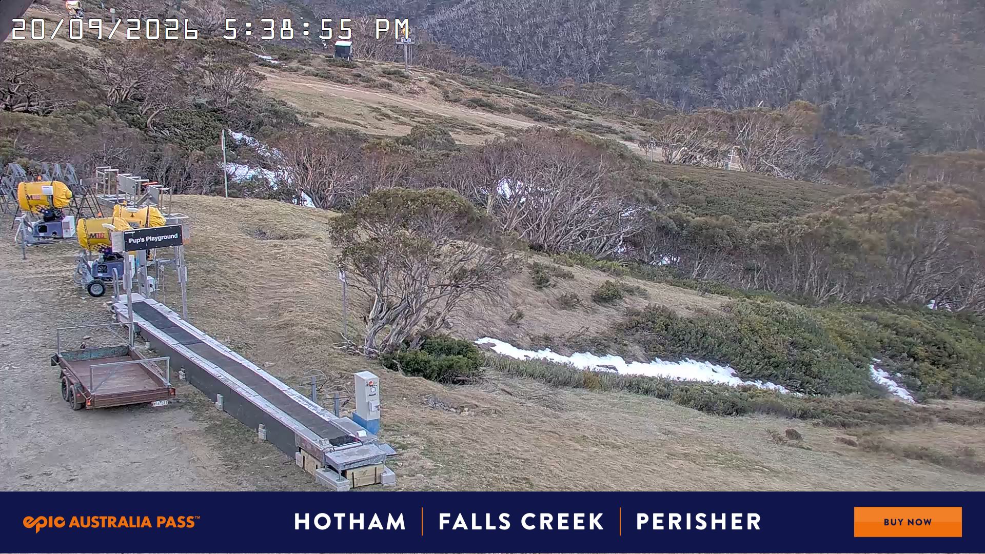 Mt Hotham Pup's and Sun Run snow cam captured at 20 September 2026 at 5:41 pm AEST