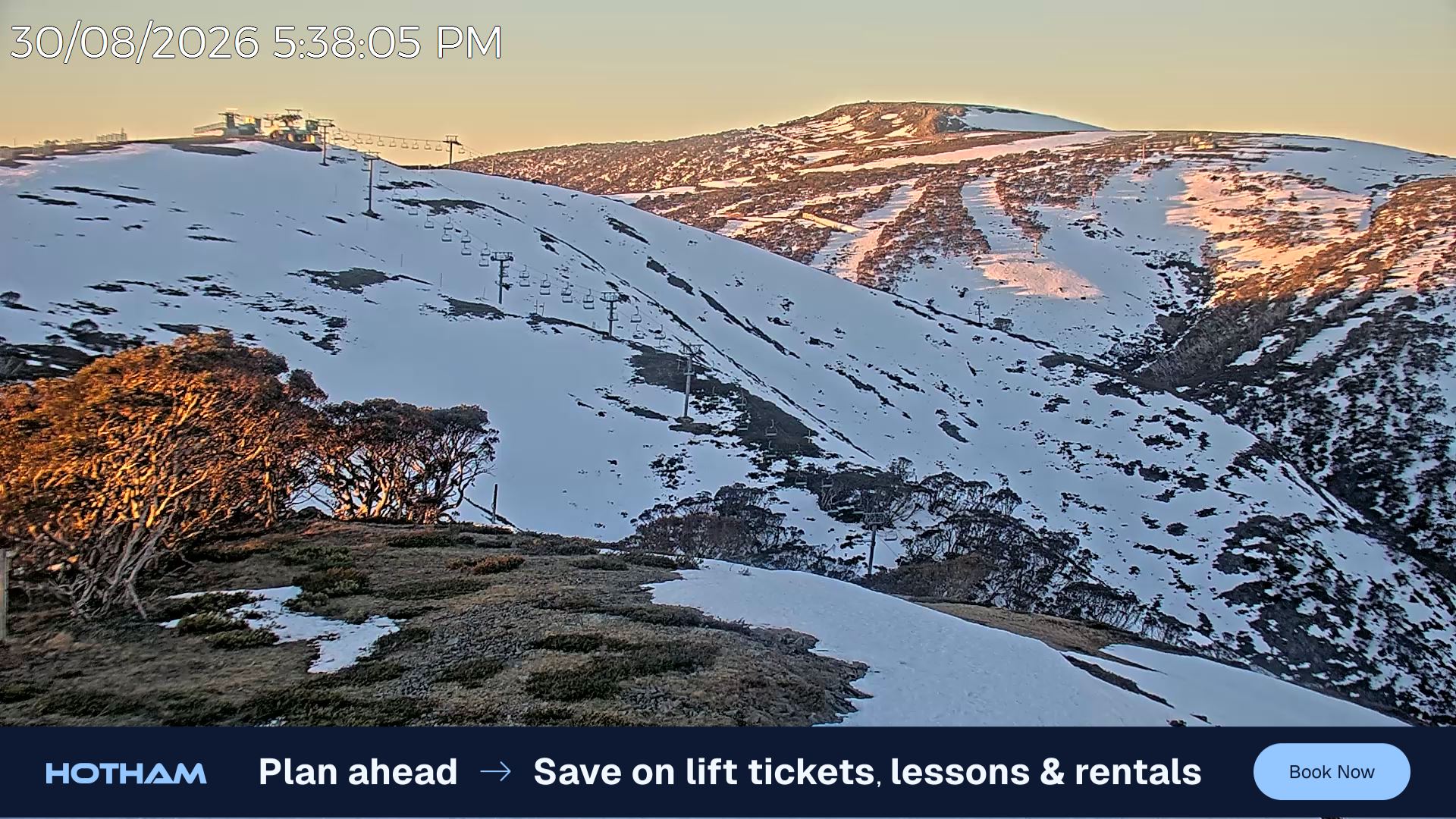 Mt Hotham Gotcha snow cam captured at 30 August 2026 at 5:40 pm AEST