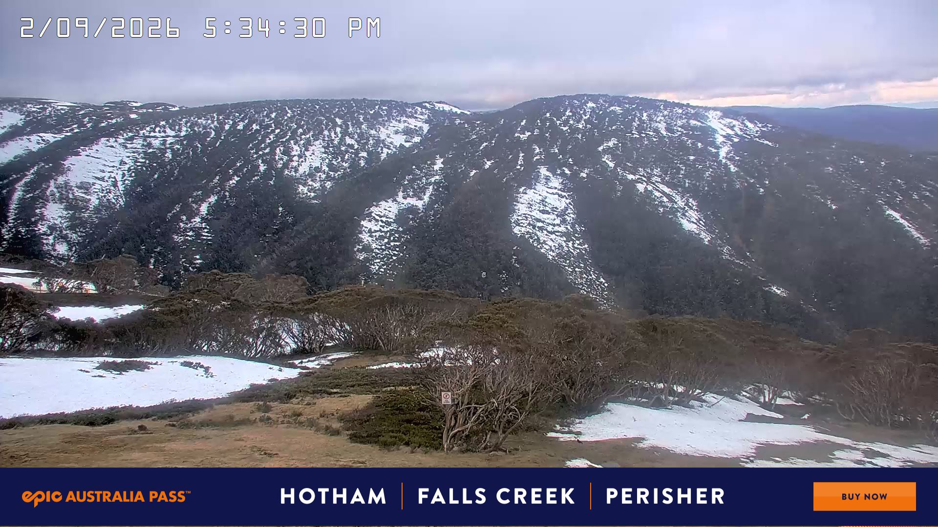 Mt Hotham Golden Point snow cam captured at 2 September 2026 at 5:42 pm AEST