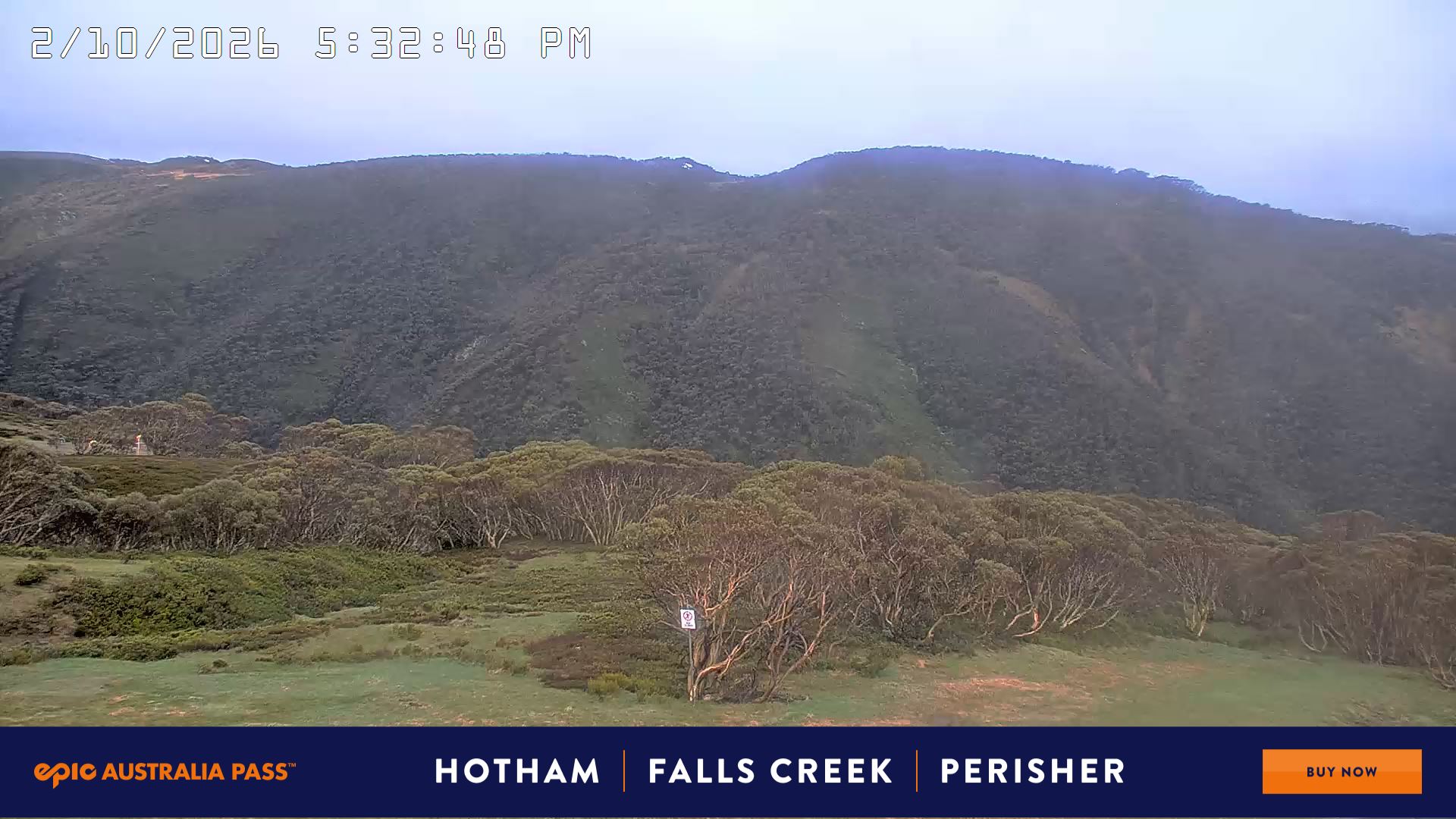 Mt Hotham Golden Point snow cam captured at 2 October 2026 at 5:46 pm AEST