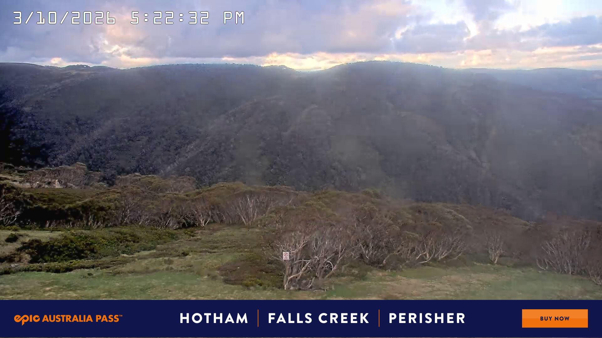 Mt Hotham Golden Point snow cam captured at 3 October 2026 at 5:37 pm AEST