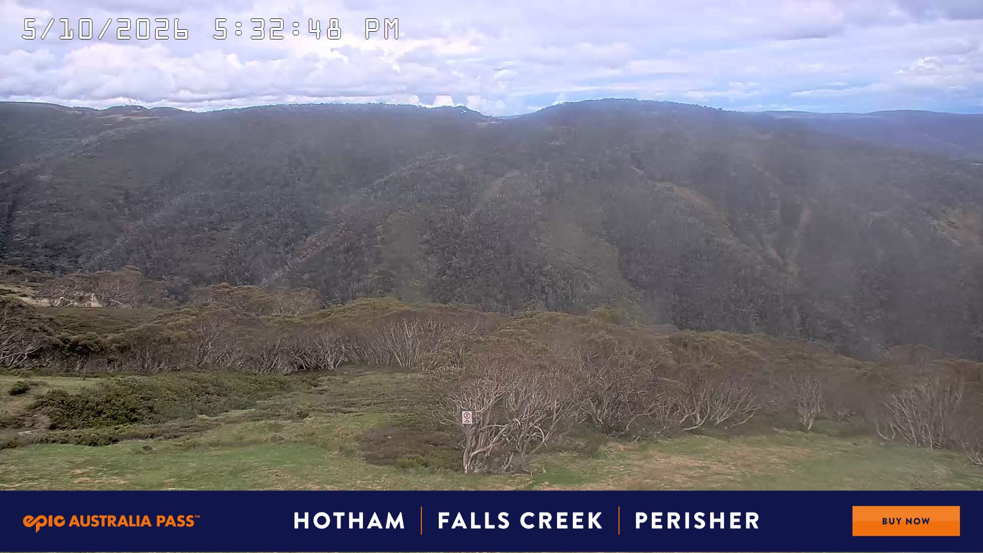 Mt Hotham Golden Point snow cam captured at 5 October 2026 at 5:42 pm AEDT