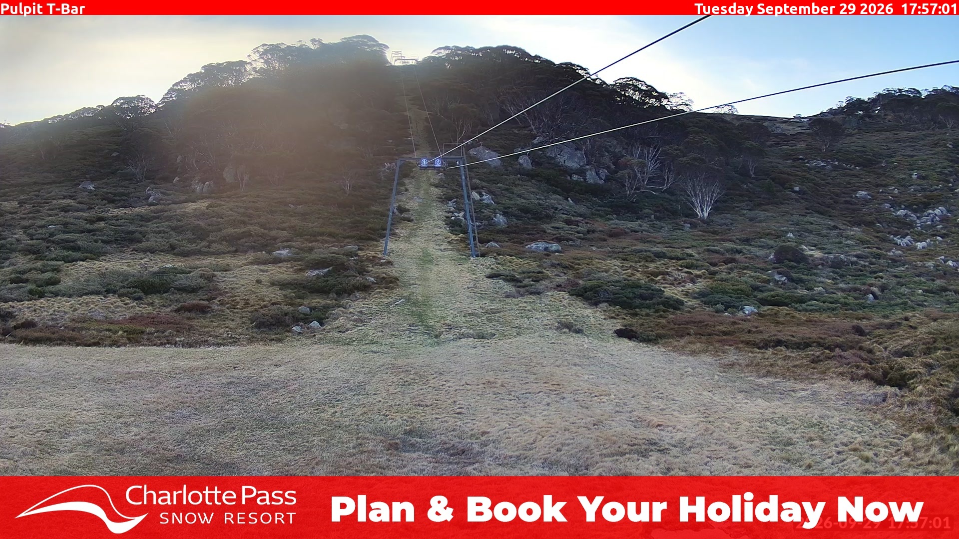 Charlotte Pass Pulpit T-Bar snow cam captured at 29 September 2026 at 5:57 pm AEST