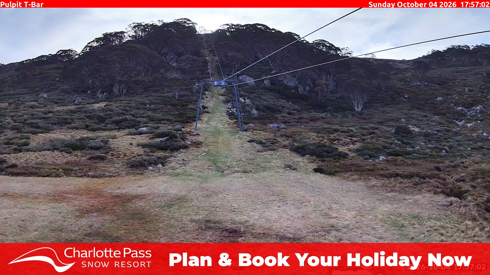 Charlotte Pass Pulpit T-Bar snow cam captured at 4 October 2026 at 6:02 pm AEDT
