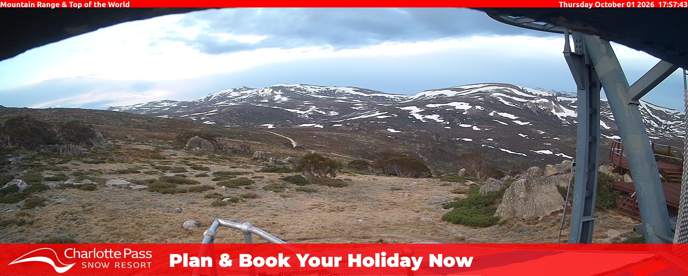 Charlotte Pass Mountain Range and Top of the World snow cam captured at 1 October 2026 at 6:10 pm AEST