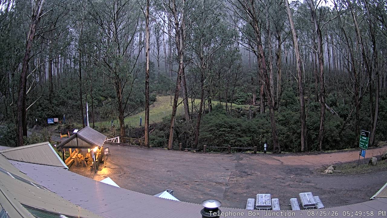 Mt Stirling Telephone Box Junction snow cam captured at 25 August 2026 at 5:51 pm AEST