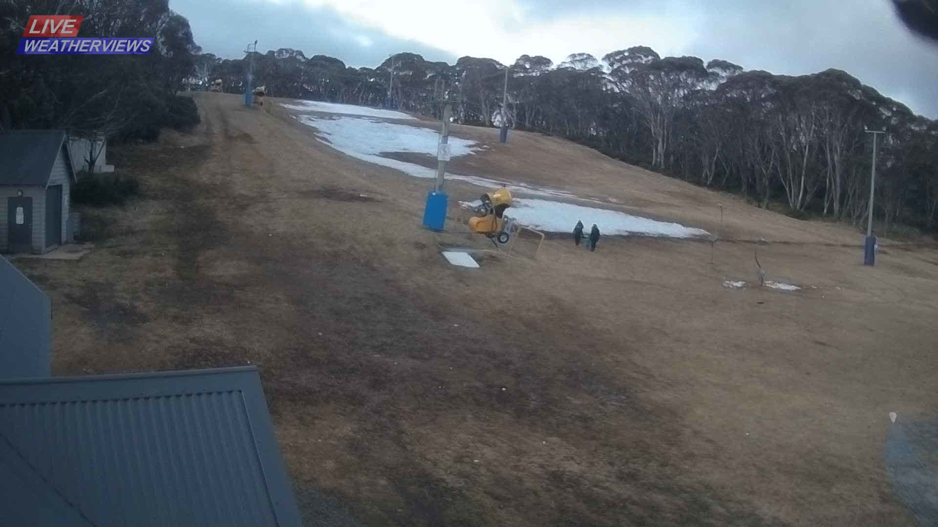 Dinner Plain Cobungra Platter snow cam captured at 21 August 2026 at 6:10 pm AEST