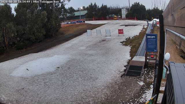 Lake Mountain Mini Toboggan Run snow cam captured at 20 August 2026 at 4:55 pm AEST