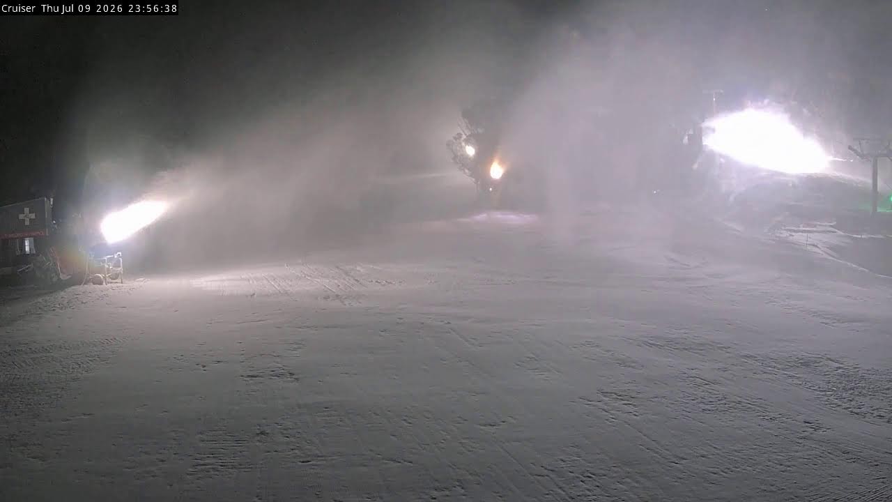 Thredbo Cruiser Area snow cam captured at 9 July 2026 at 11:58 pm AEST